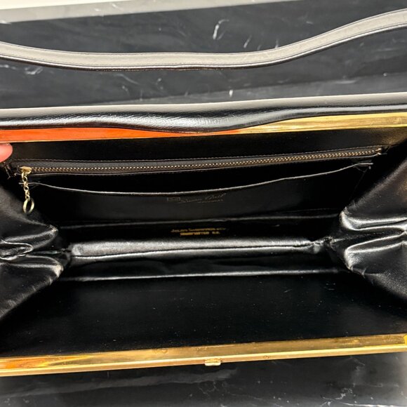 1950's Susan Gail Black Leather Handbag with gold tone hardware - Picture 8 of 16